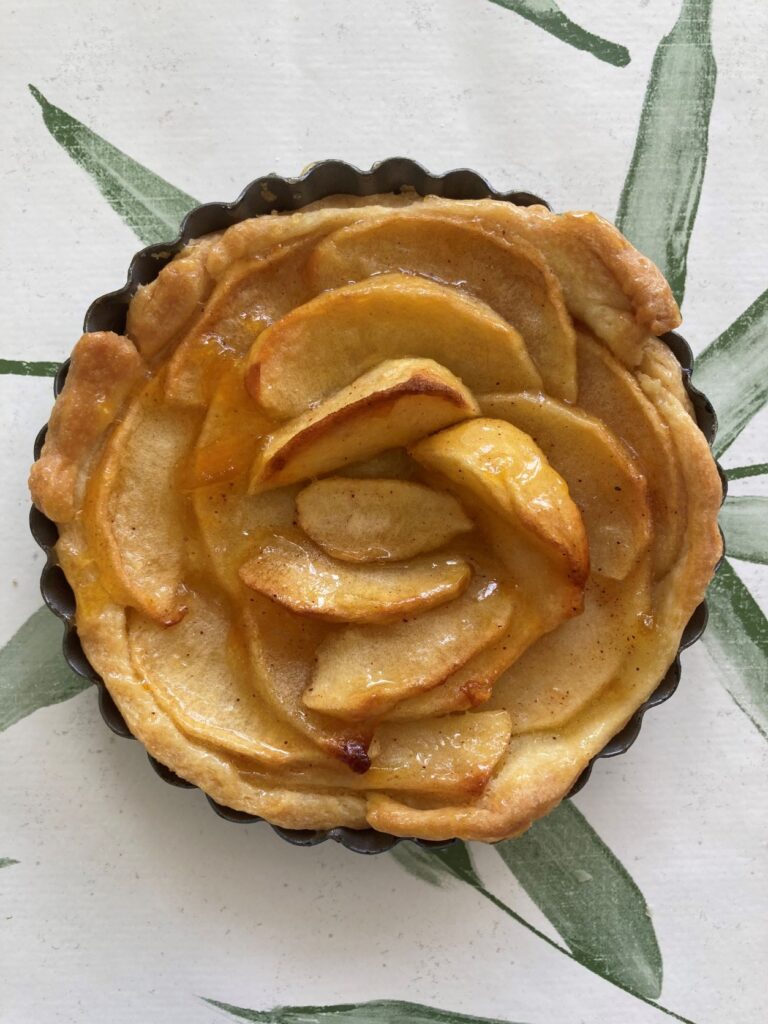 Homemade Vanilla and Cinnamon Apple Tarts with Apricot Glaze