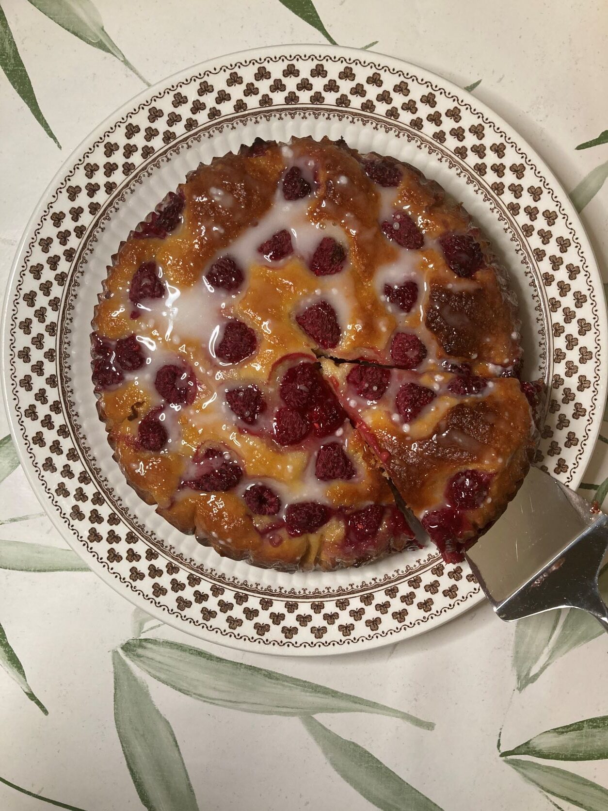 Homemade Raspberry and Almond Ricotta Cake with Elderflower Drizzle ...